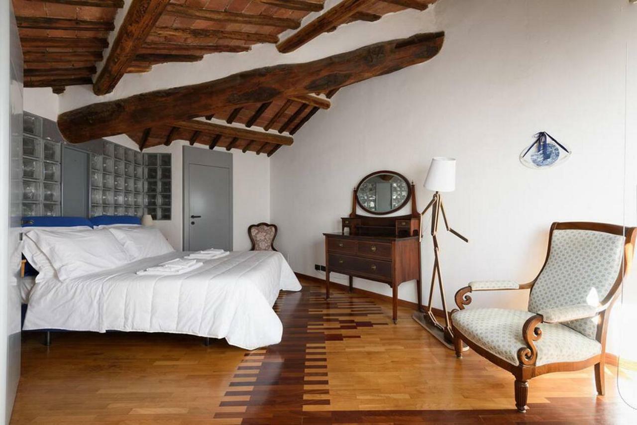 Penthouse In Siena Near Piazza Del Campo Apartment Exterior photo