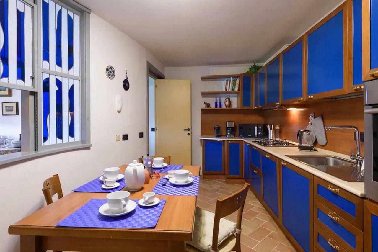 Penthouse In Siena Near Piazza Del Campo Apartment Exterior photo